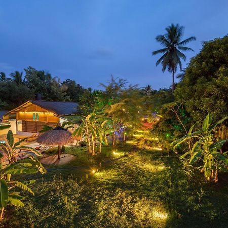 Ayurvedic Lanka Wellness Hotel Moragaswewa ภายนอก รูปภาพ