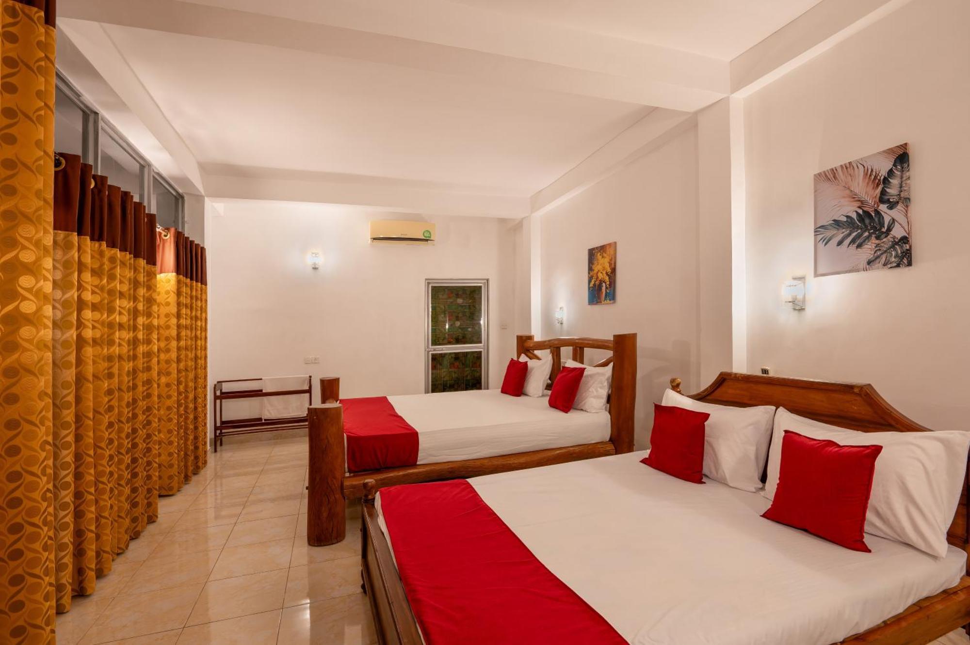 Ayurvedic Lanka Wellness Hotel Moragaswewa ภายนอก รูปภาพ