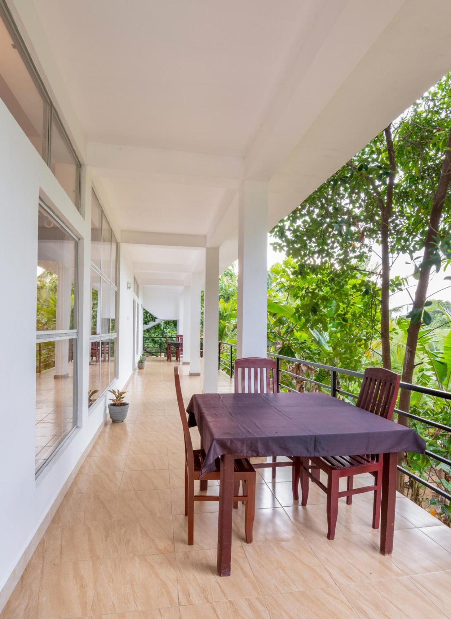 Ayurvedic Lanka Wellness Hotel Moragaswewa ภายนอก รูปภาพ