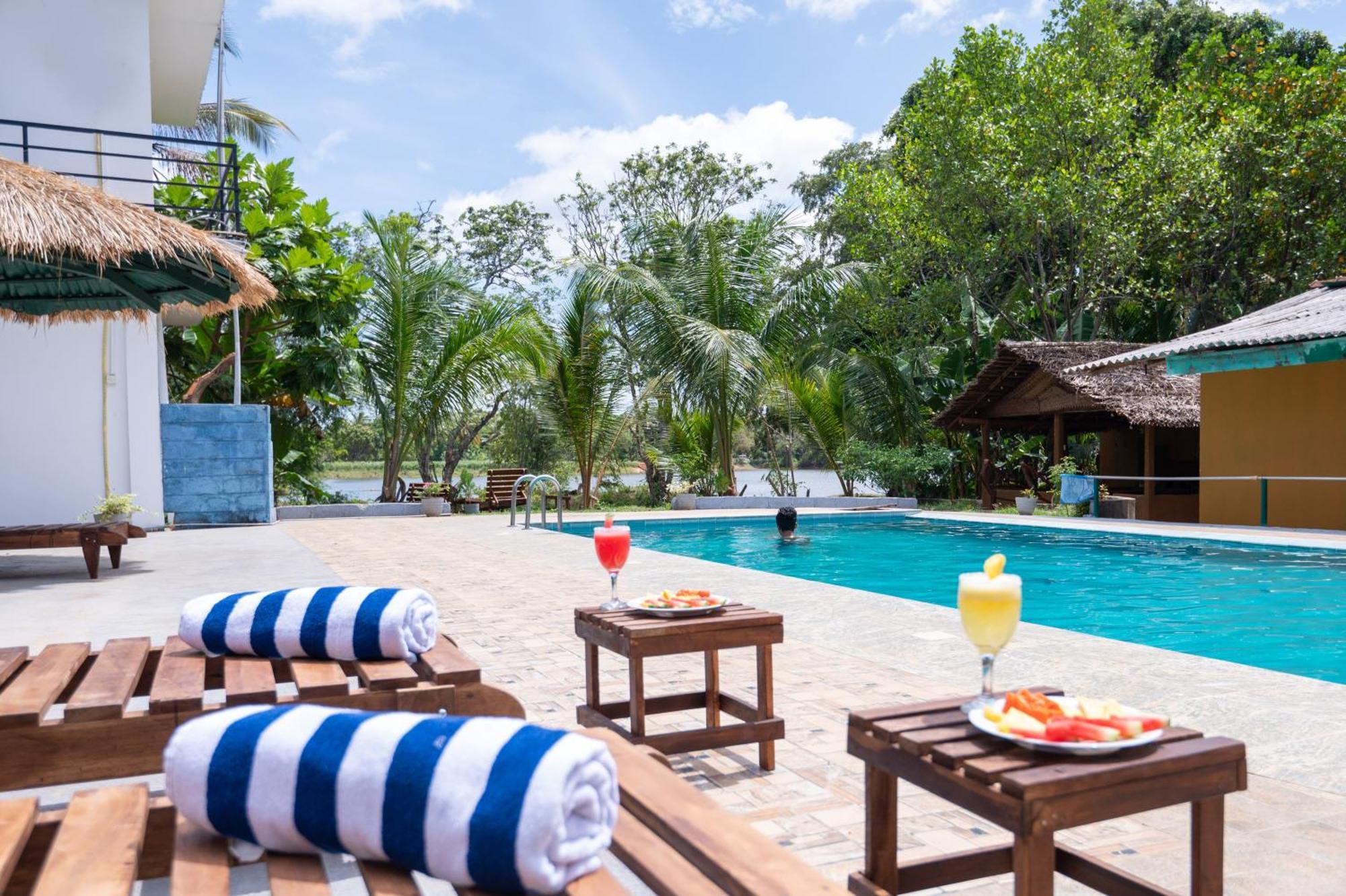 Ayurvedic Lanka Wellness Hotel Moragaswewa ภายนอก รูปภาพ