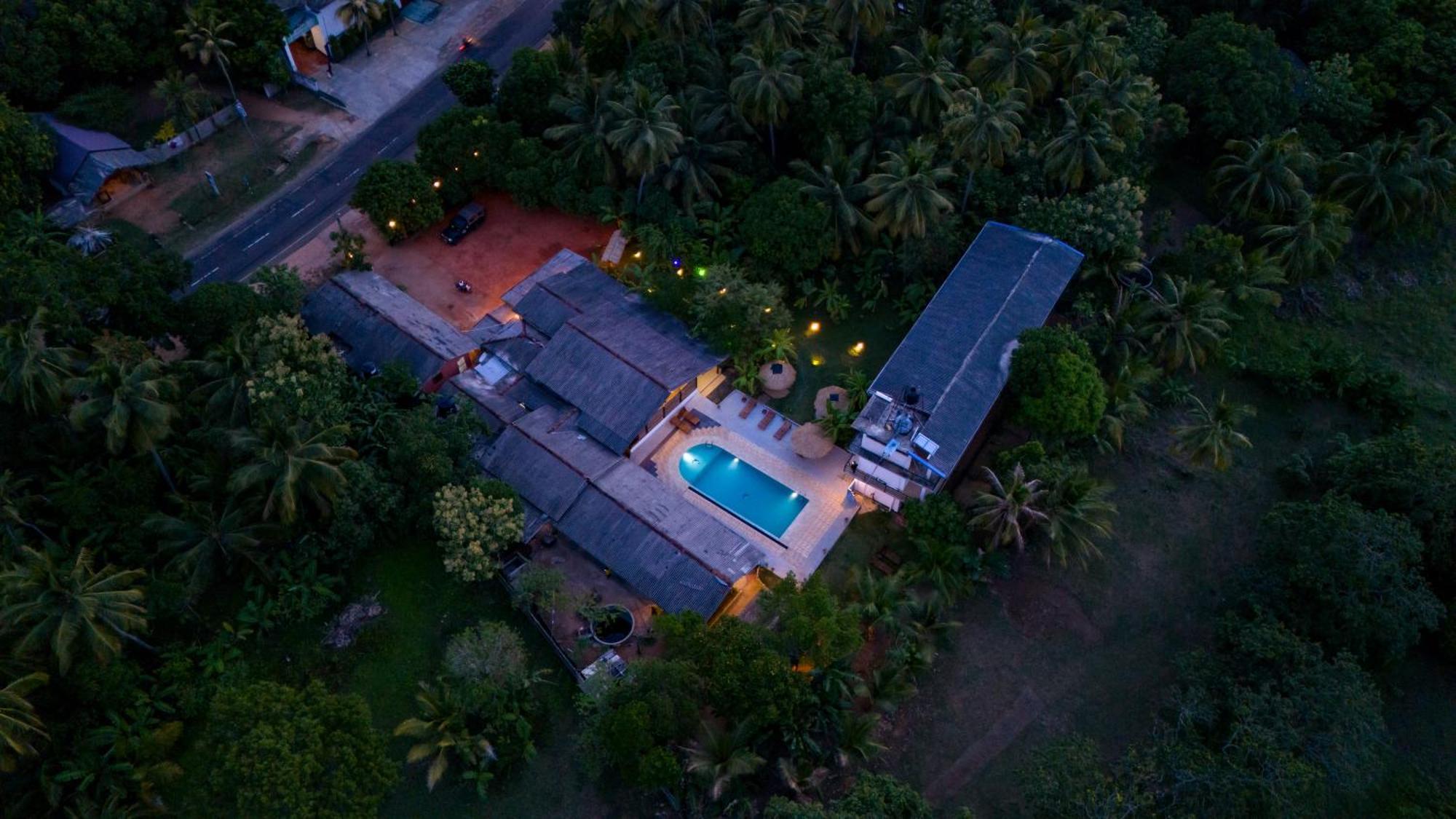 Ayurvedic Lanka Wellness Hotel Moragaswewa ภายนอก รูปภาพ