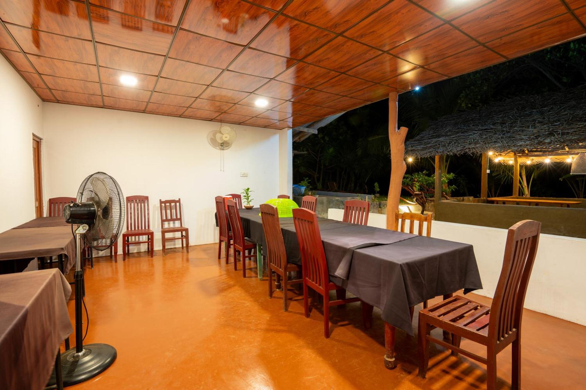 Ayurvedic Lanka Wellness Hotel Moragaswewa ภายนอก รูปภาพ